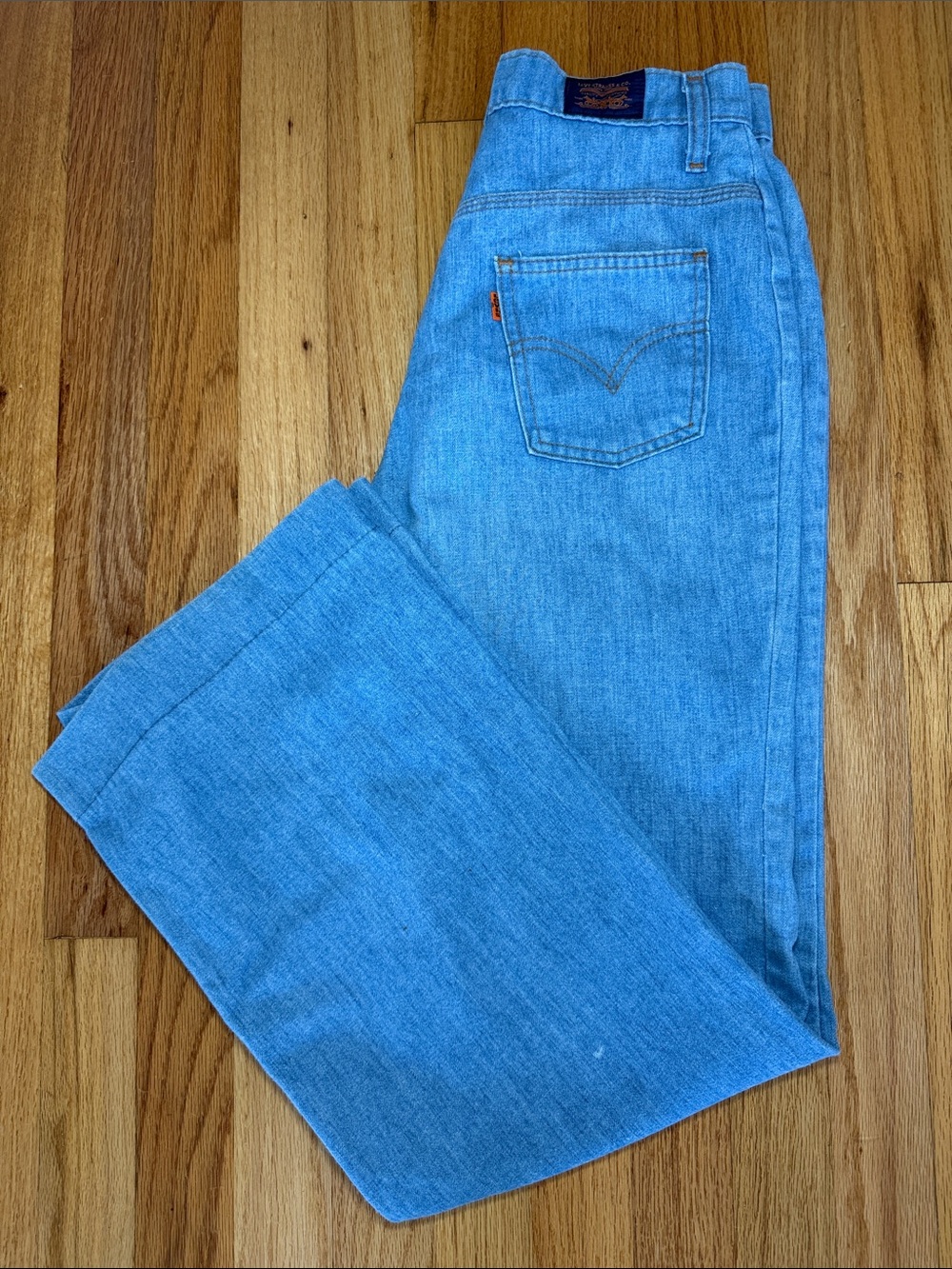 VINTAGE LEVI STRAUSS & CO JEANS